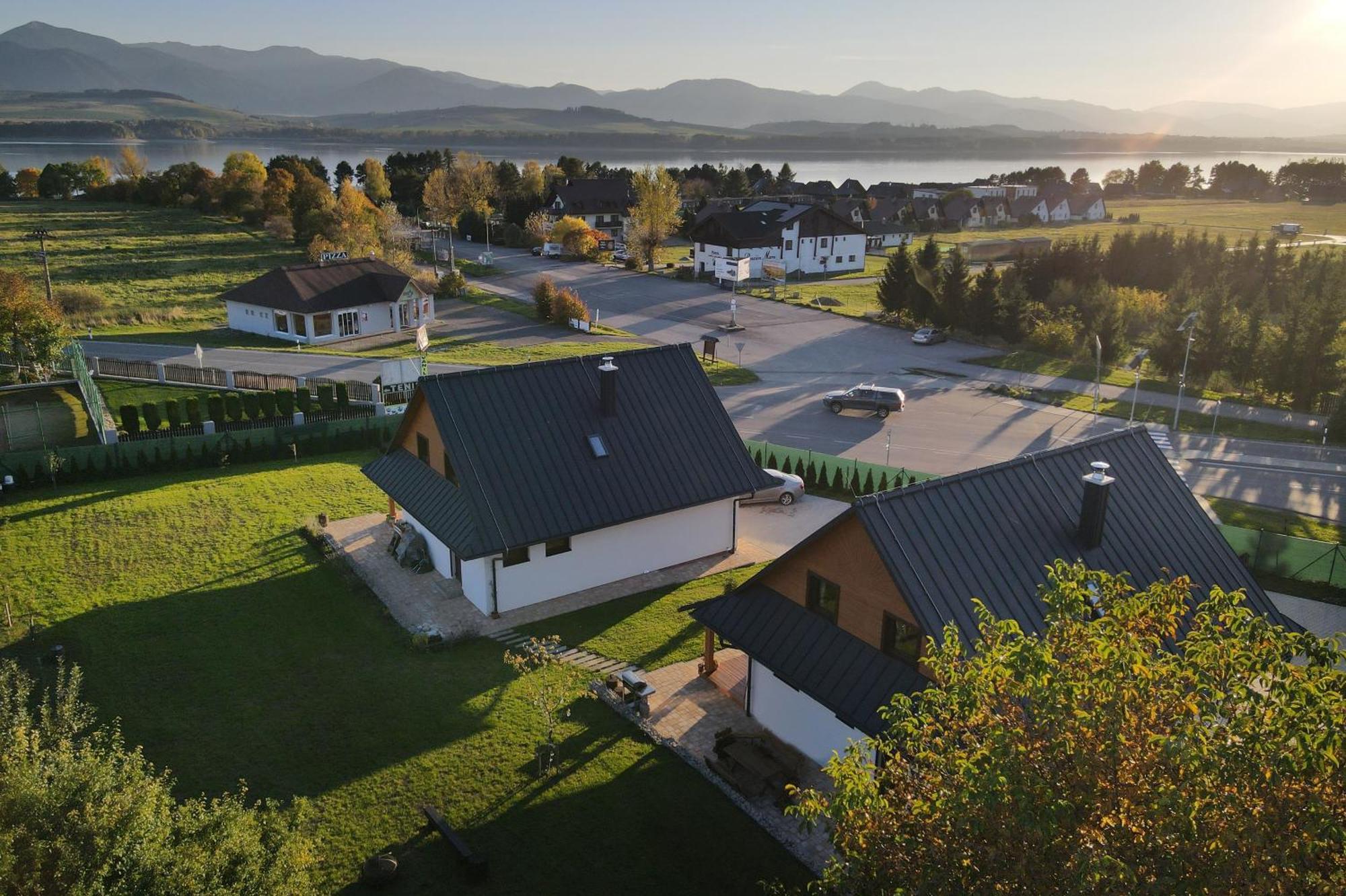 ליפטובסקי טרנוביץ' Tatralake Houses Near Lake Liptovska Mara And Aquapark Tatralandia מראה חיצוני תמונה
